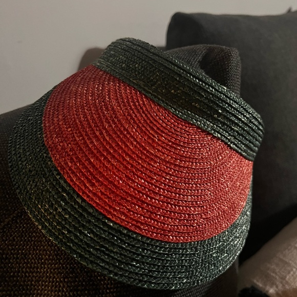 Gucci visor EUC red green straw leather 56cm - Picture 10 of 12